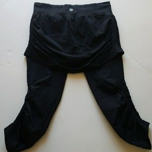 ATHLETA skort leggings size S